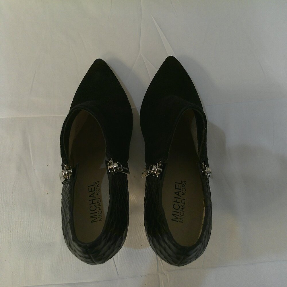 Michael Kors Black Suede Snakeskin Heel Size 5.5